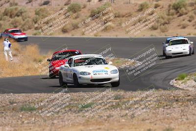 media/Jun-01-2025-CalClub SCCA (Sun) [[eae223c5dd]]/Group 5/Qualifying/